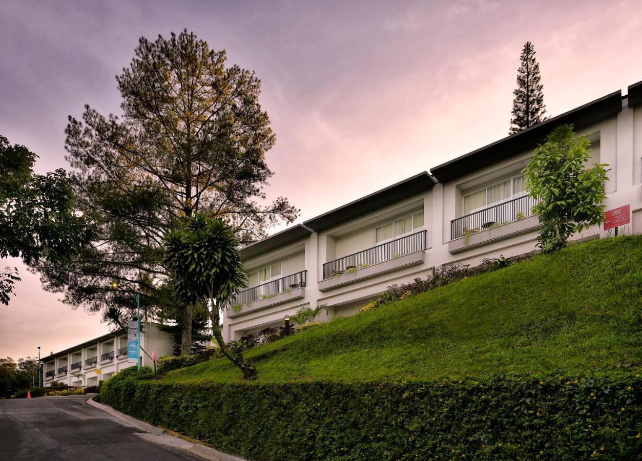 The Balcone Suites & Resort 부키팅기 외부 사진