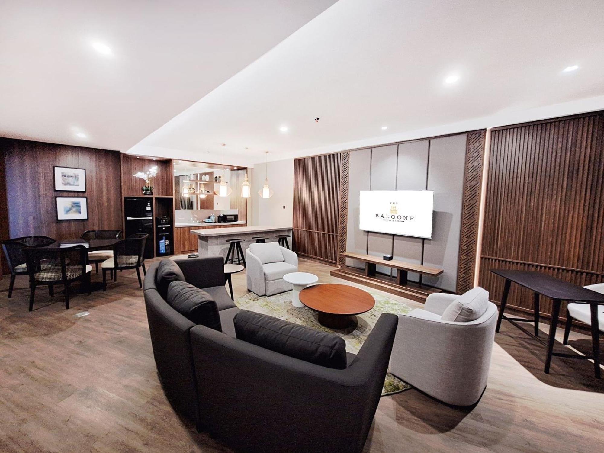 The Balcone Suites & Resort 부키팅기 외부 사진