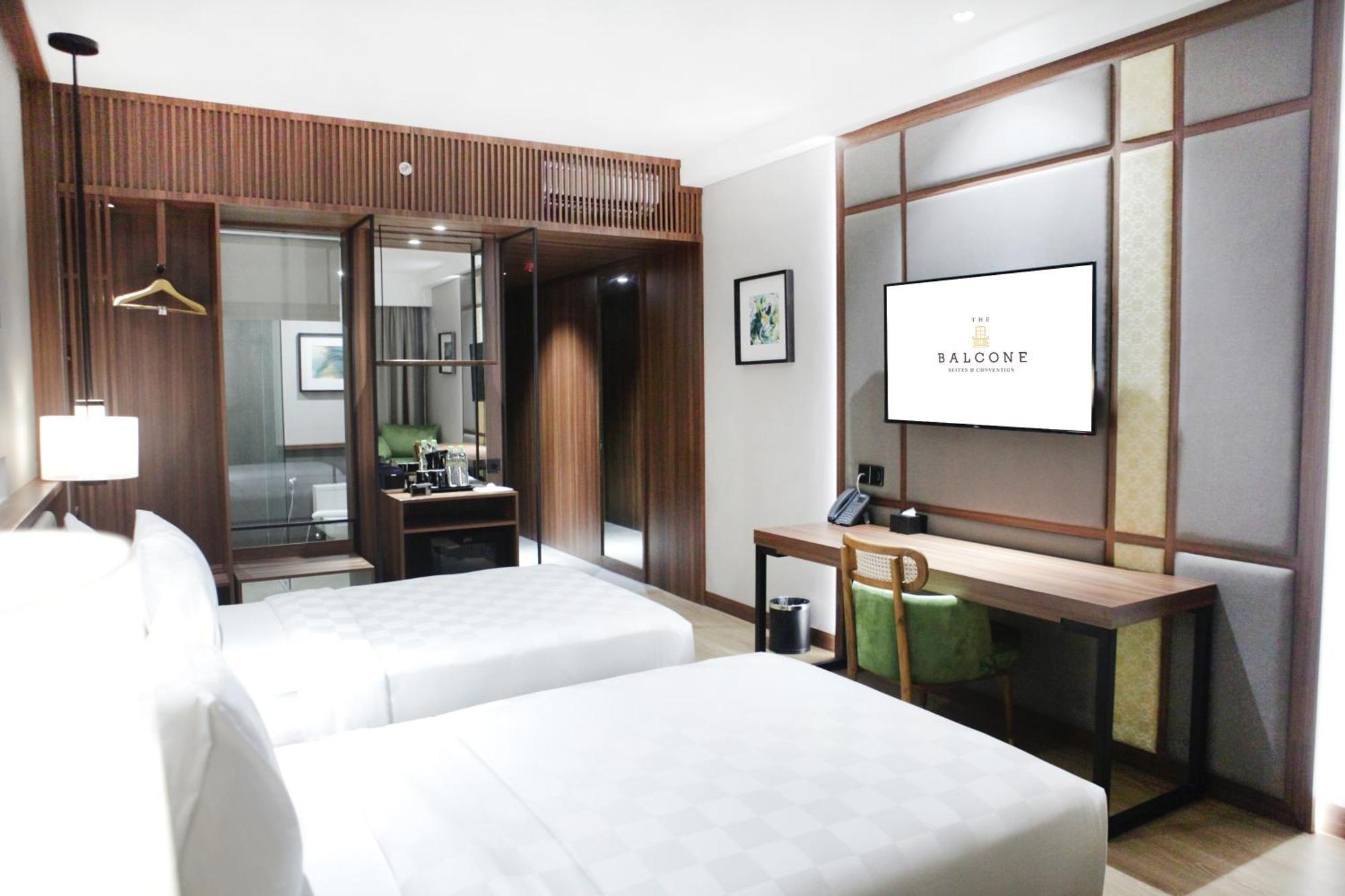 The Balcone Suites & Resort 부키팅기 외부 사진